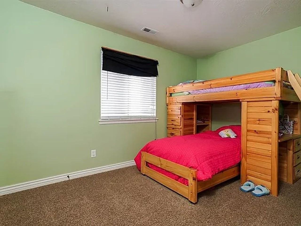 79 Citation Dr - Photo 3 of 8