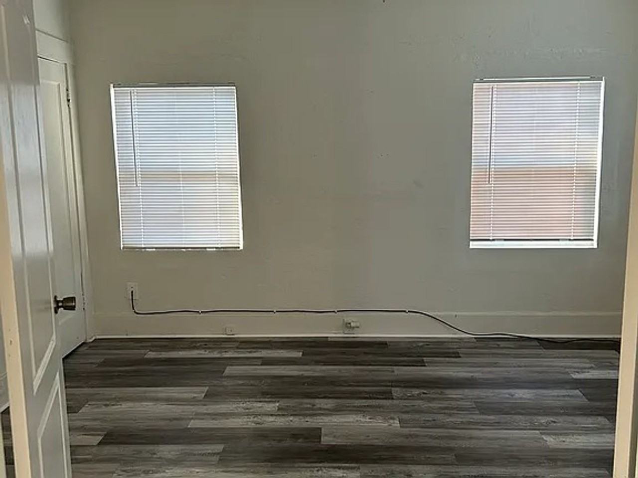 810 S Archie Ave - Photo 3 of 11