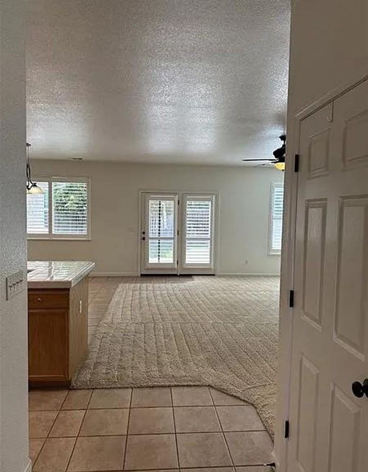 7896 Michelle Ave - Photo 2 of 18