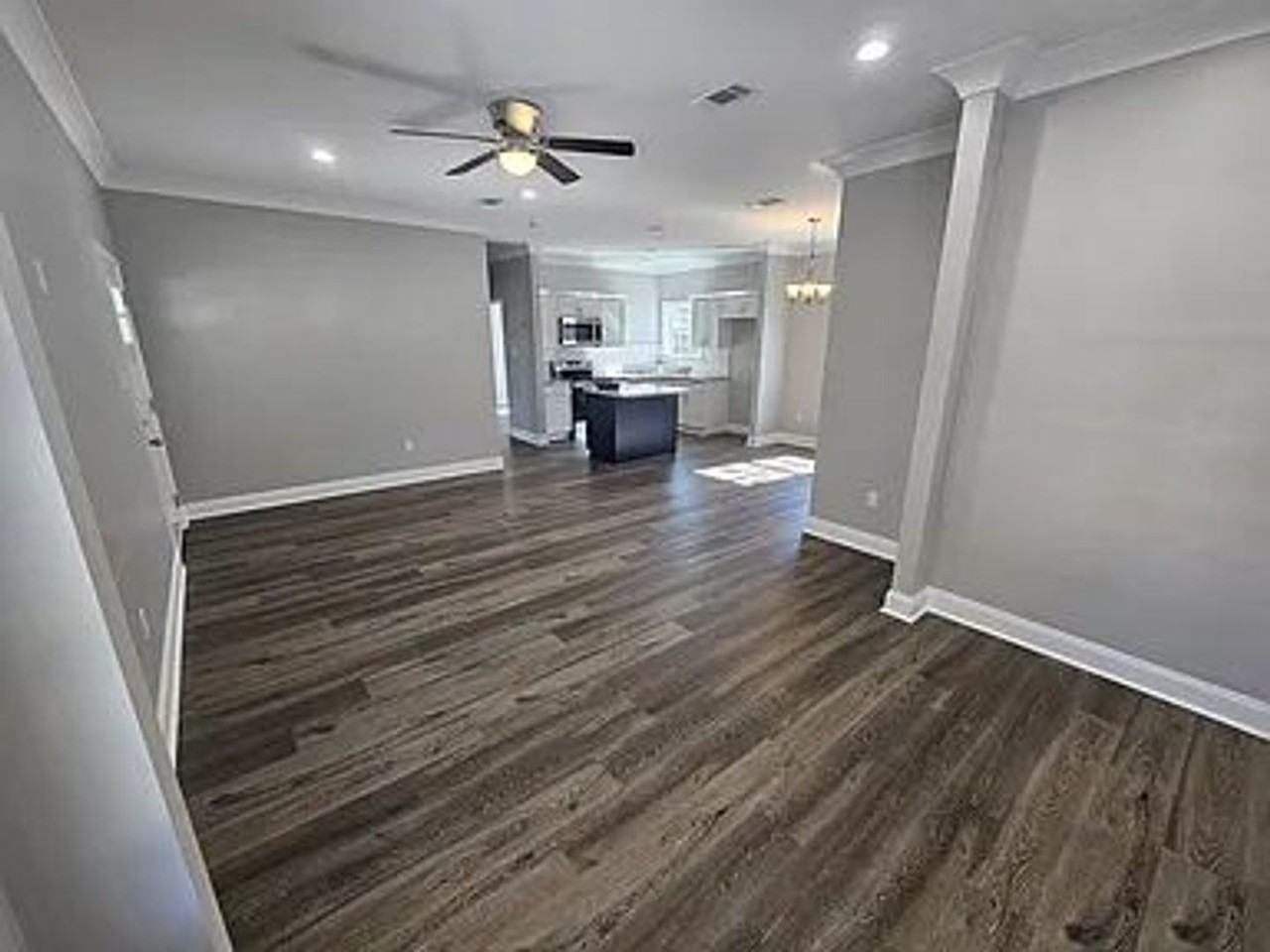 6434 Buttonwood Dr - Photo 2 of 13