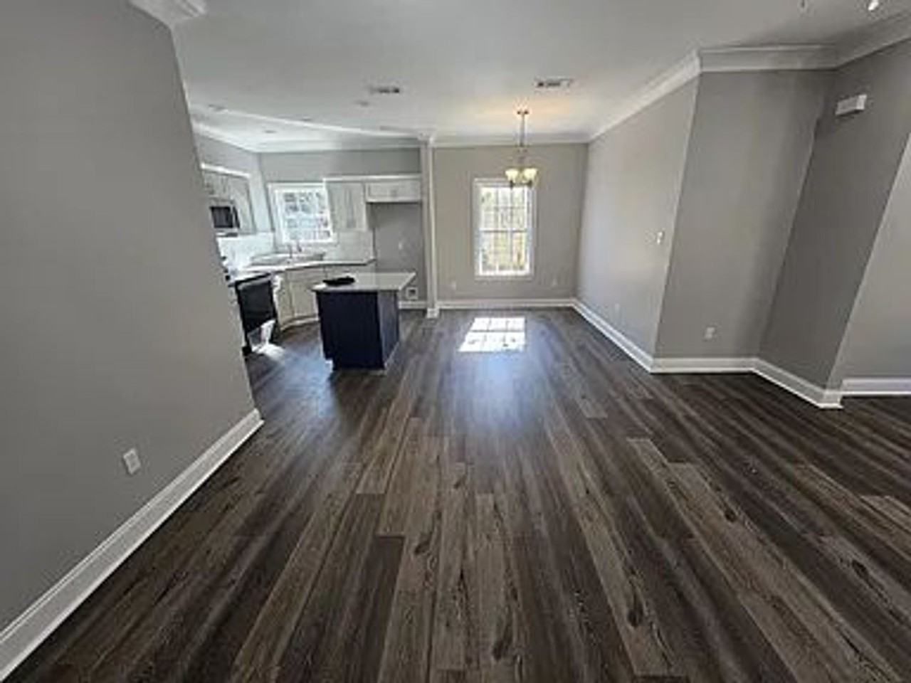 6434 Buttonwood Dr - Photo 3 of 13