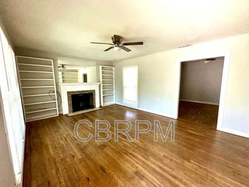3012 22nd St - Photo 2 of 11