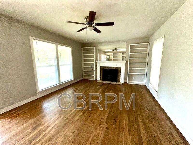 3012 22nd St - Photo 3 of 11
