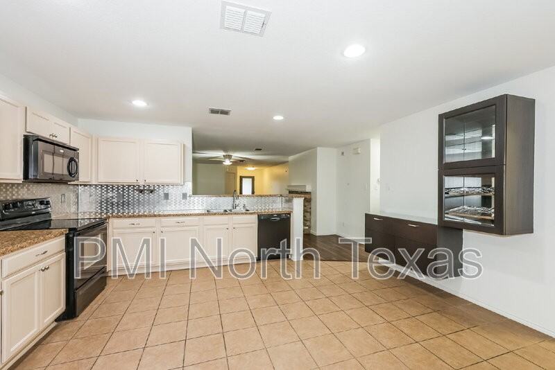 13088 Minnow Way - Photo 5 of 18