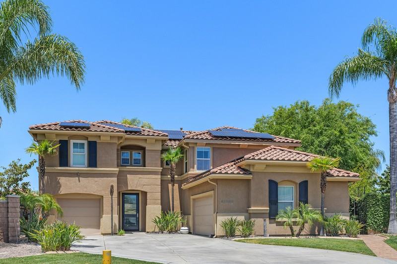 42585 Whistle Ct - Photo 3 of 20