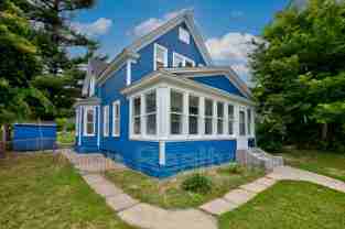 2123 Sheridan Ave N - Photo 1 of 1