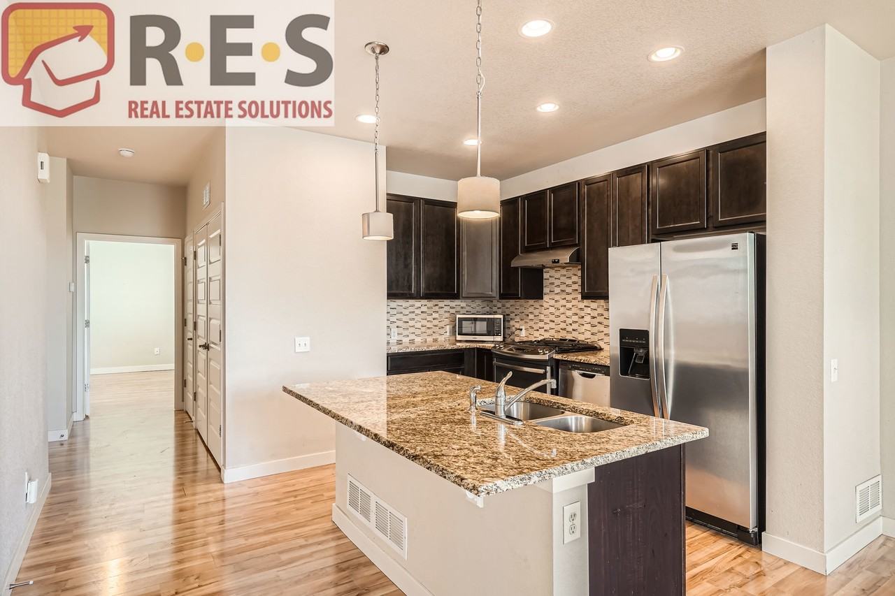 11251 Colony Cir - Photo 4 of 27
