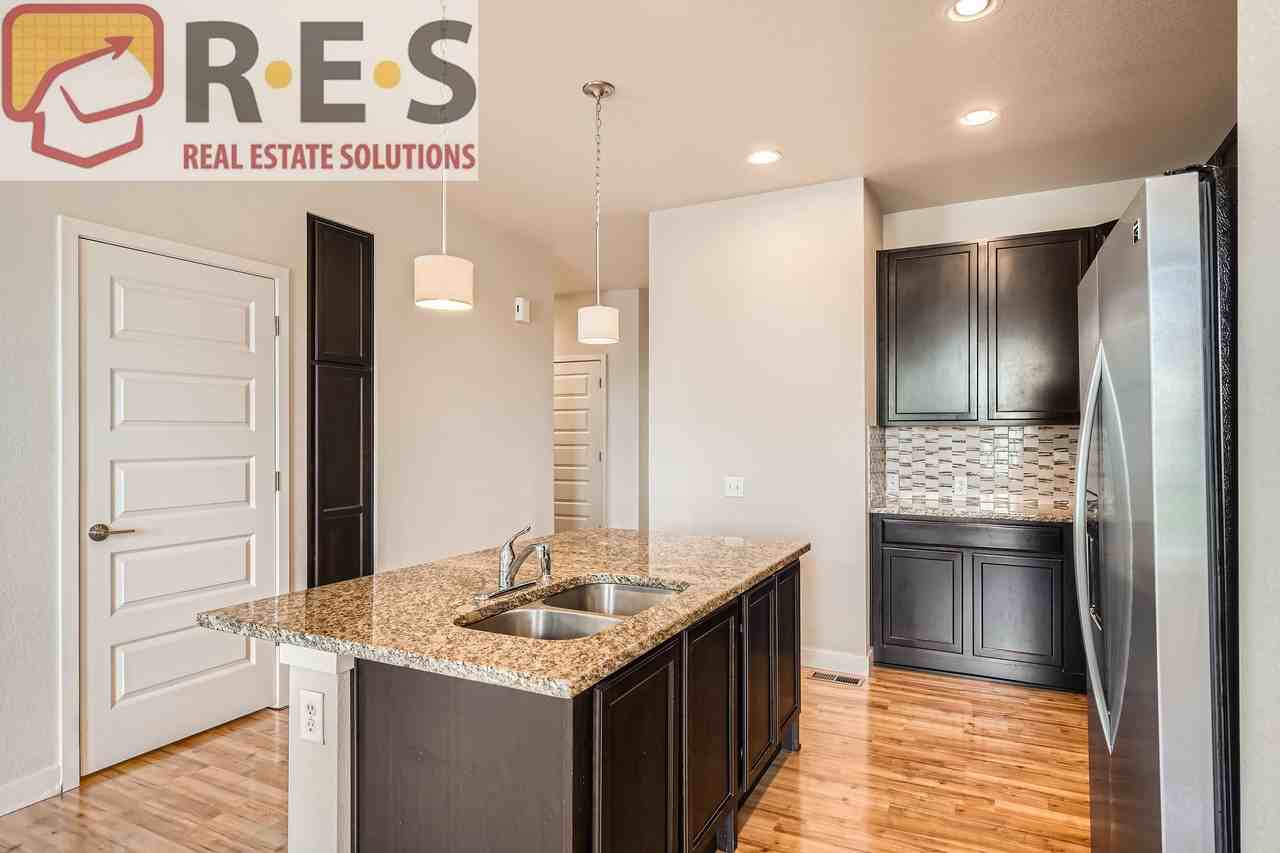 11251 Colony Cir - Photo 5 of 27