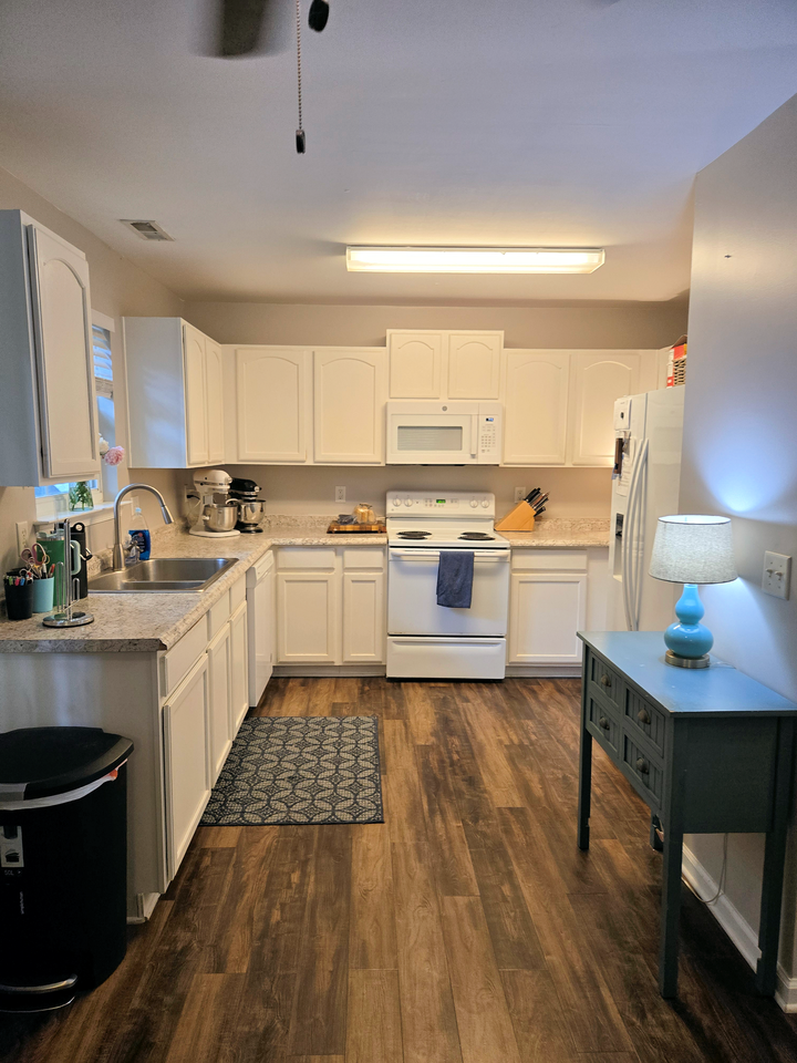 104 Merlot Dr - Photo 6 of 38