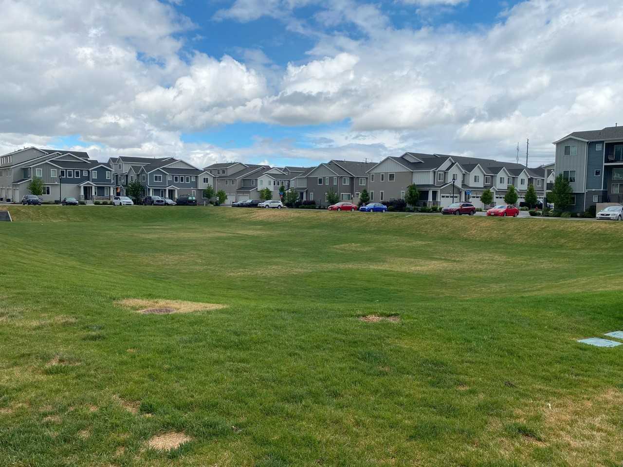 1217 W Bronc Way - Photo 2 of 25