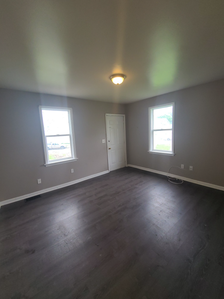 59 Niagara St - Photo 3 of 11