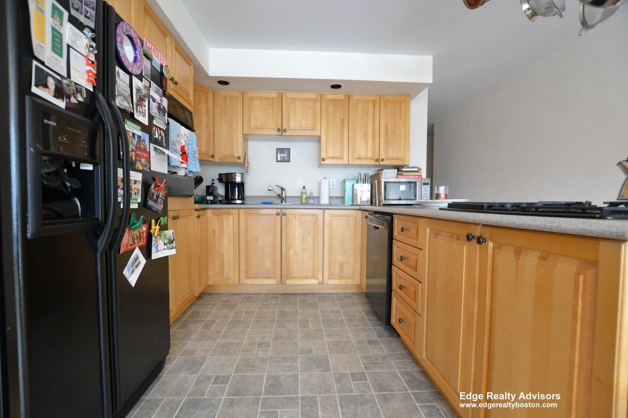 16A Lanark Rd - Photo 2 of 12