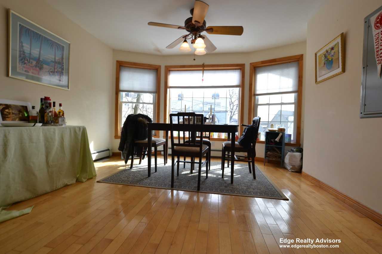 16A Lanark Rd - Photo 3 of 12
