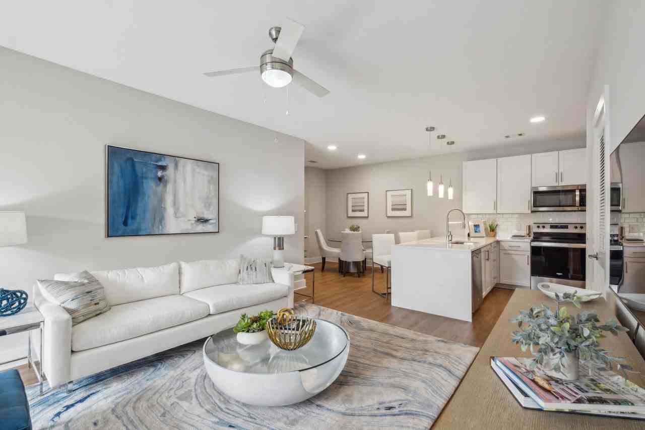 Provenza at Park Place - Photo 3 of 19