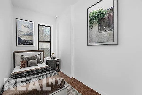 Madison St #17 - Photo 2 of 12