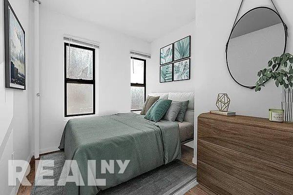 Madison St #17 - Photo 4 of 12