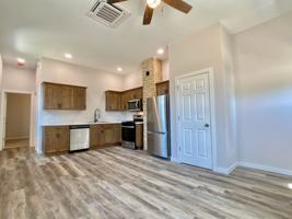 featured image of 423 Adams Ave