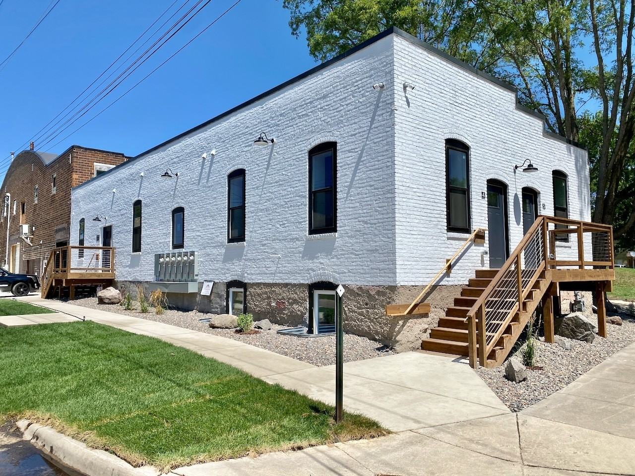 423 Adams Avenue - Photo 6 of 6