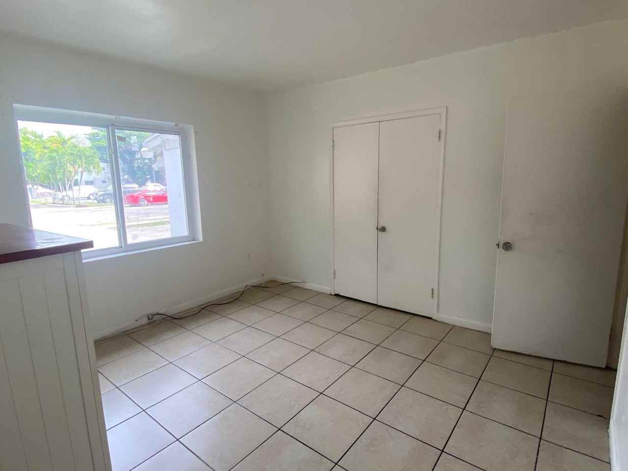 12240 Northeast 5th Avenue - Photo 6 of 12