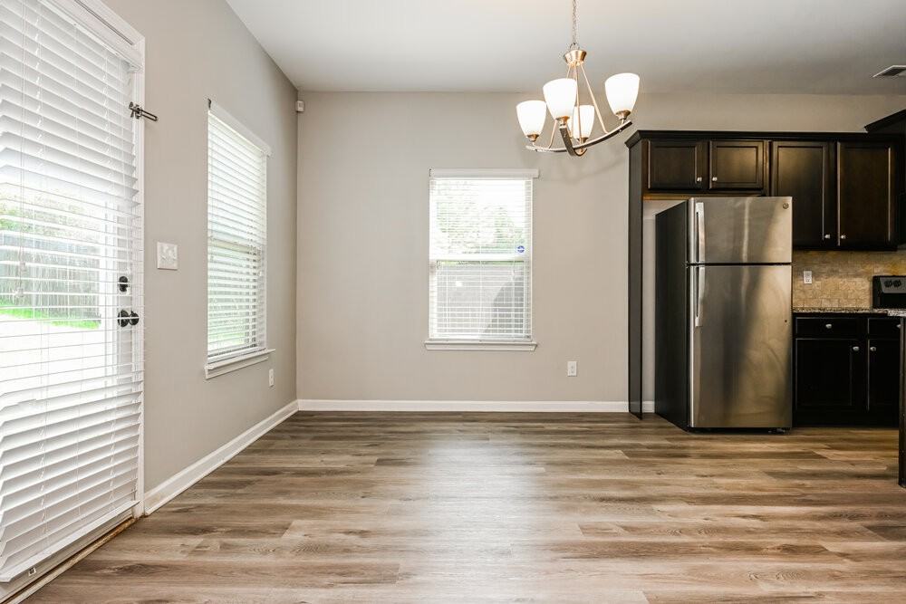 221 Magnaview Dr - Photo 6 of 17
