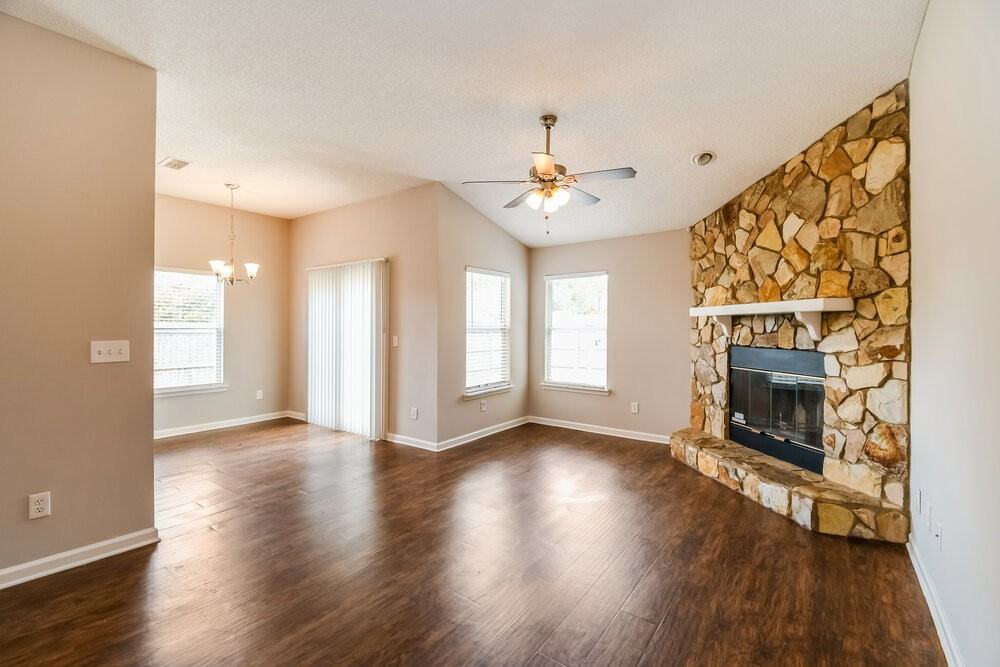 12279 Sondra Cove Trl N - Photo 3 of 16