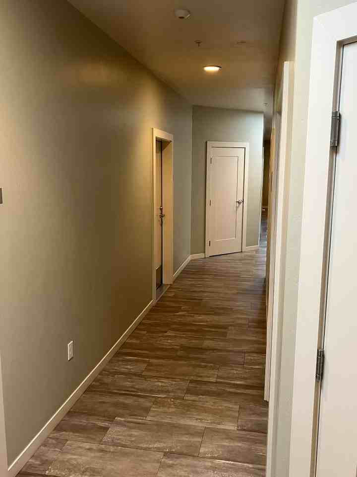 865 9th St - Photo 4 of 8