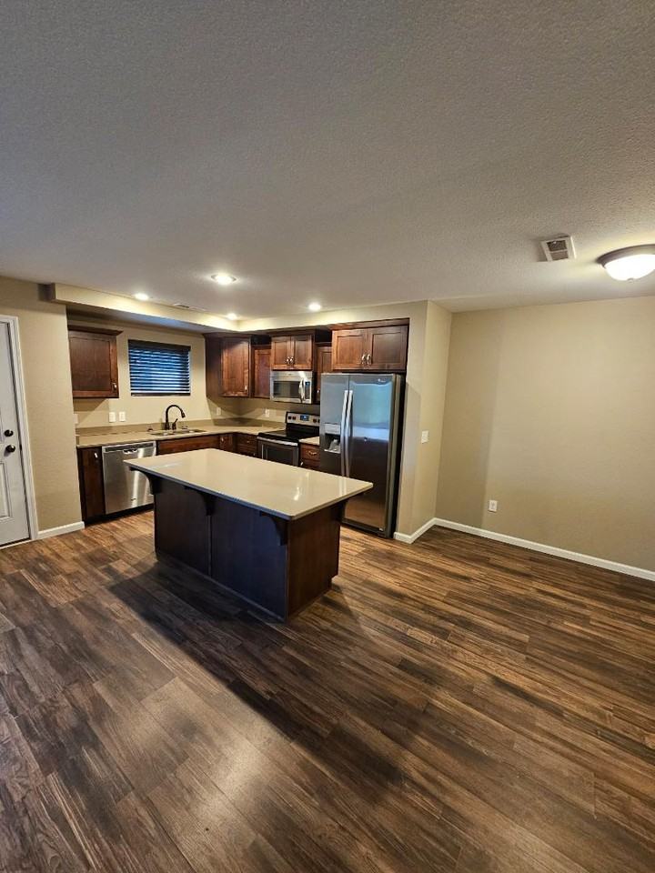 4223 Serenity Ct - Photo 3 of 11