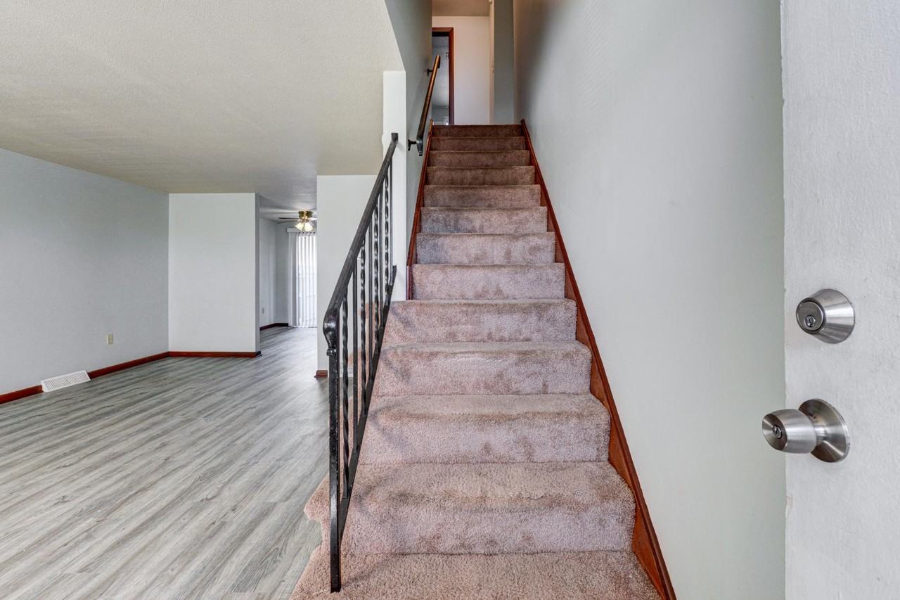 Blacklick Townhomes - Photo 7 of 10