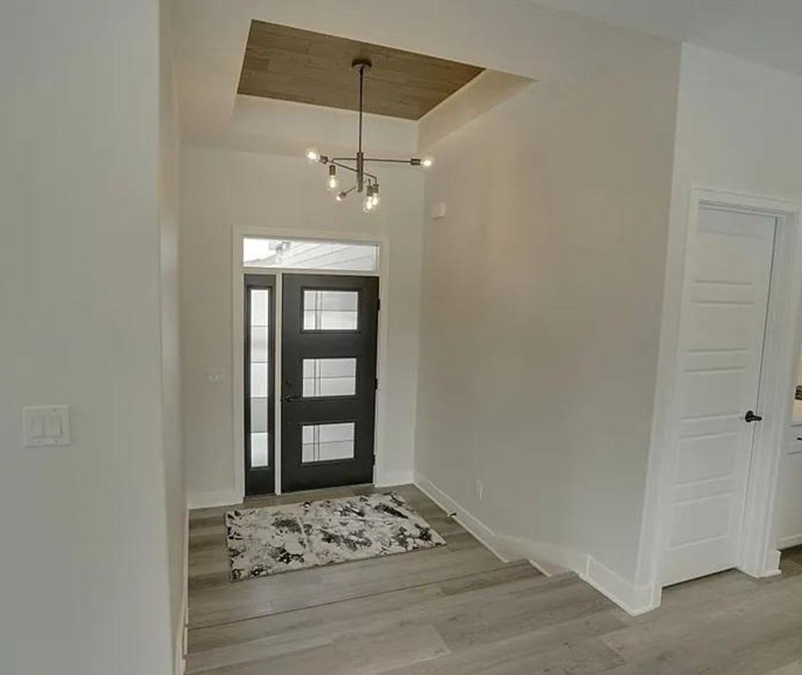 375 Ne 78th Ct - Photo 2 of 11