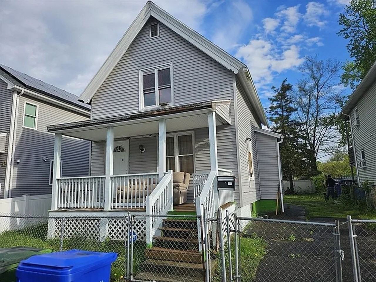 241 Tyler St - Photo 2 of 3