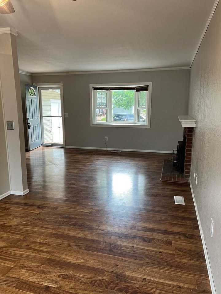 4160 S Jasper St - Photo 3 of 7