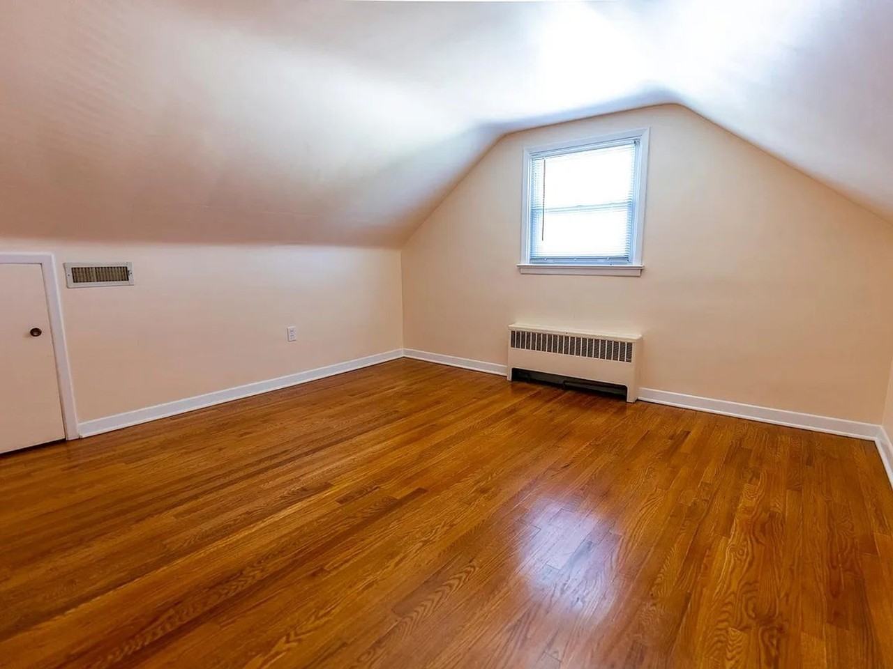 1316 E Highland St - Photo 2 of 13