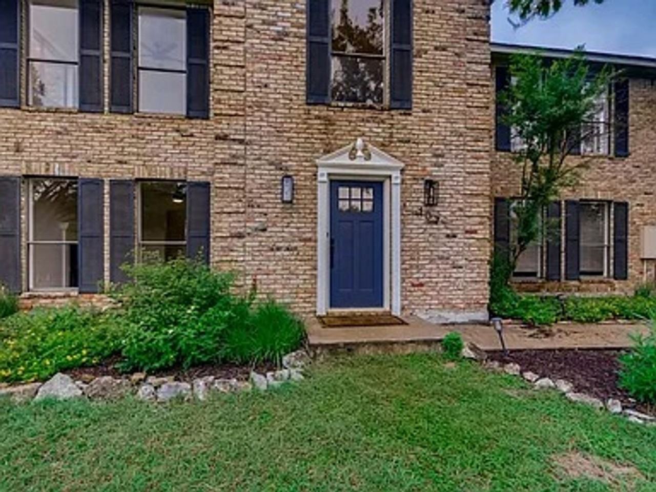107 Long Wood Ave - Photo 3 of 26