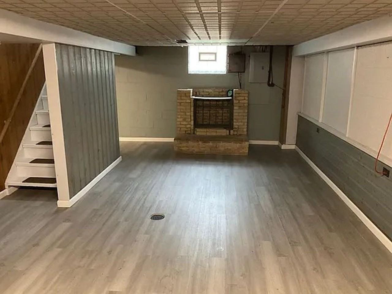 545 Coal St - Photo 3 of 14