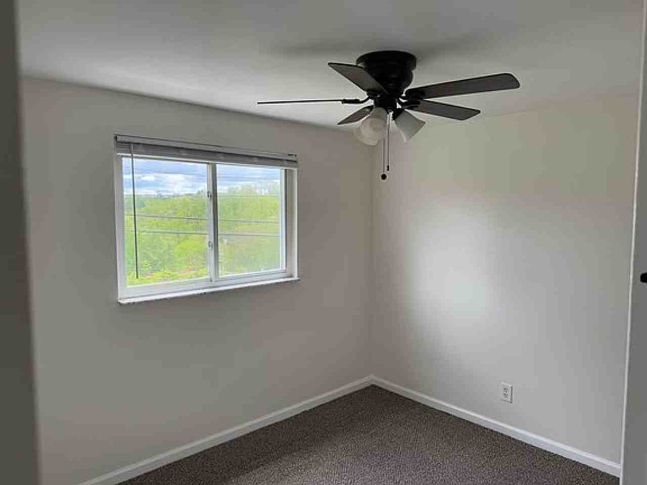 3548 Brinway Dr - Photo 2 of 12