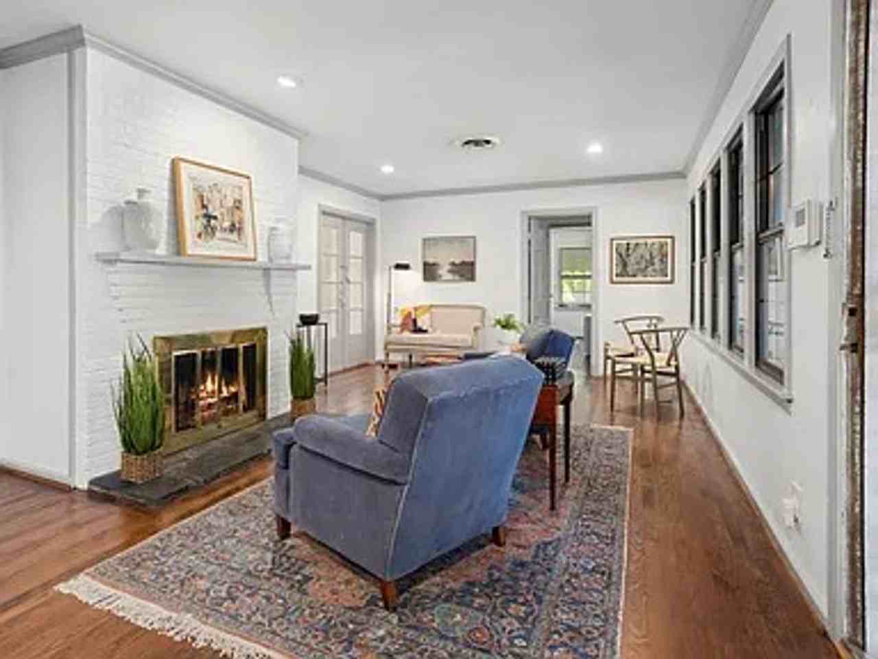 3904 Westcliff Rd S - Photo 3 of 12