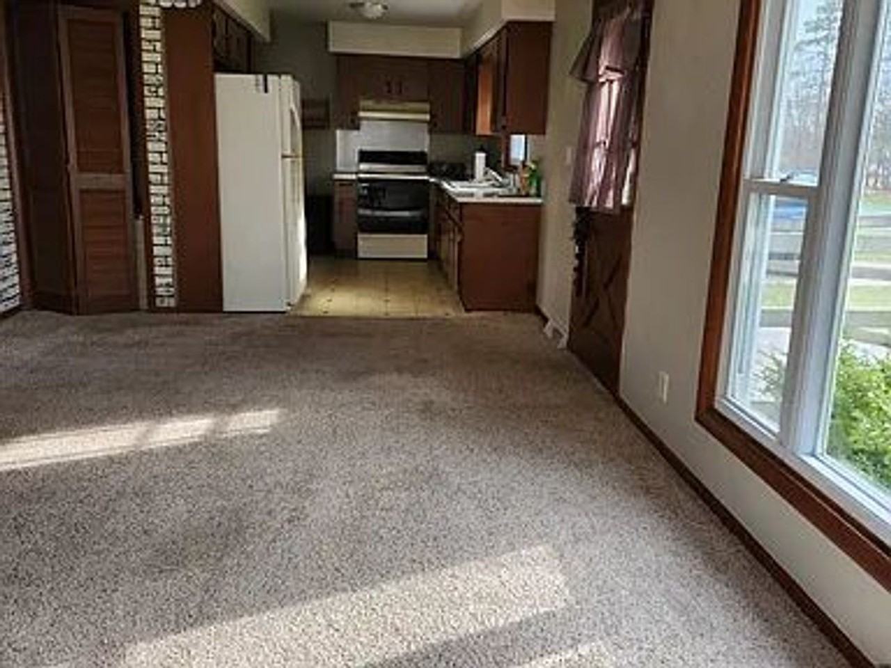 9052 Dicey St - Photo 2 of 10