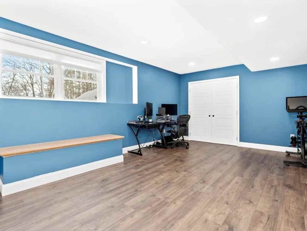 29 3rd St