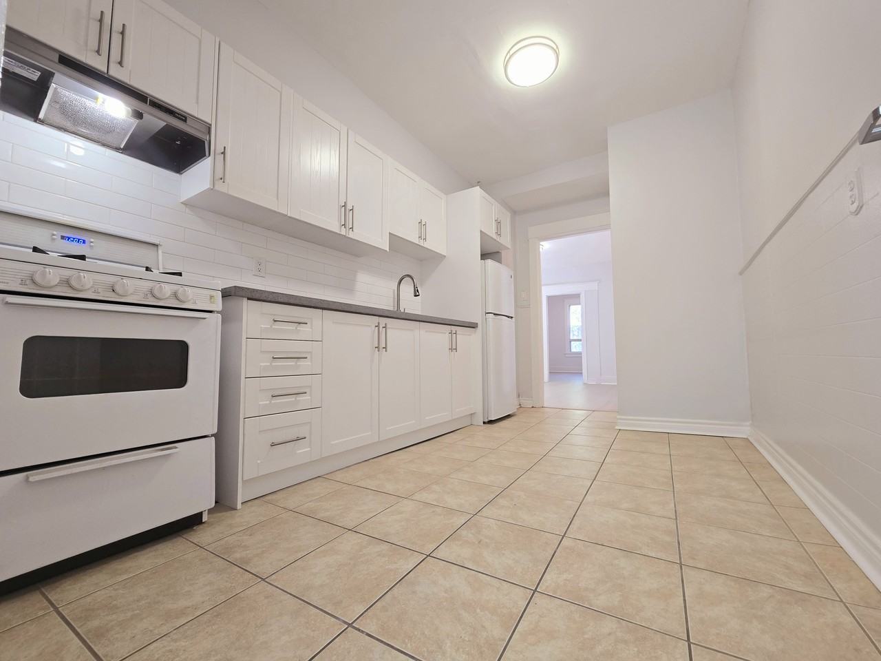 236 Sterling Road #Main - Photo 3 of 18
