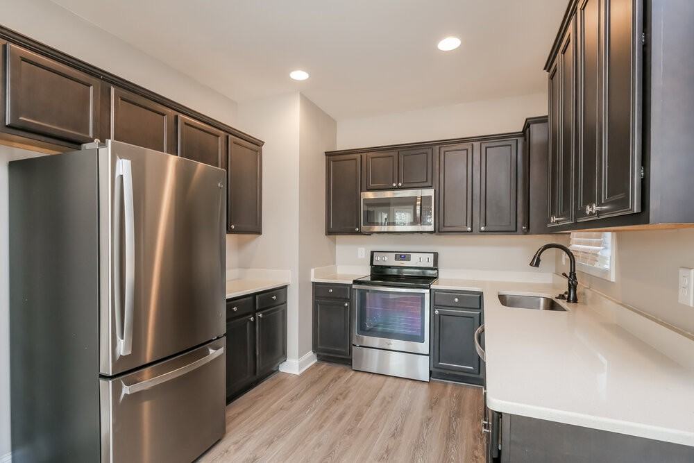 80 Emmette Dr - Photo 7 of 16