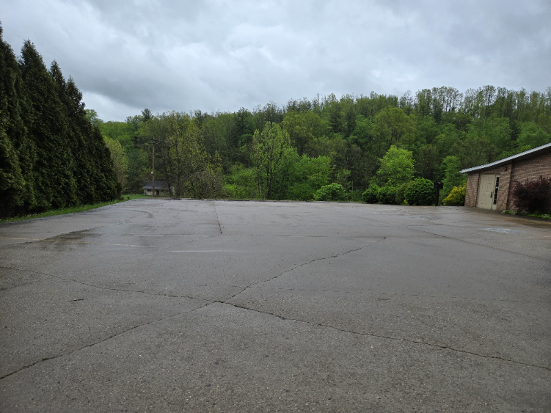 62700 Barnesville Hendrysburg Rd - Photo 3 of 11