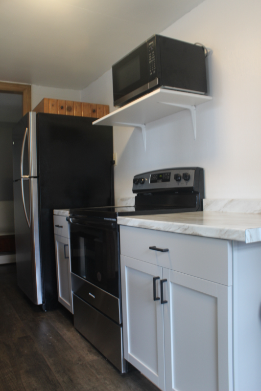 345 W Market St - Photo 2 of 20