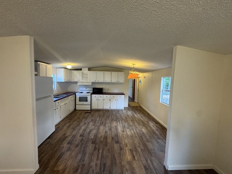 1341 Co Rd - Photo 2 of 10