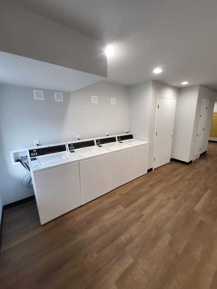 Bison Run apartments - Photo 2 of 22