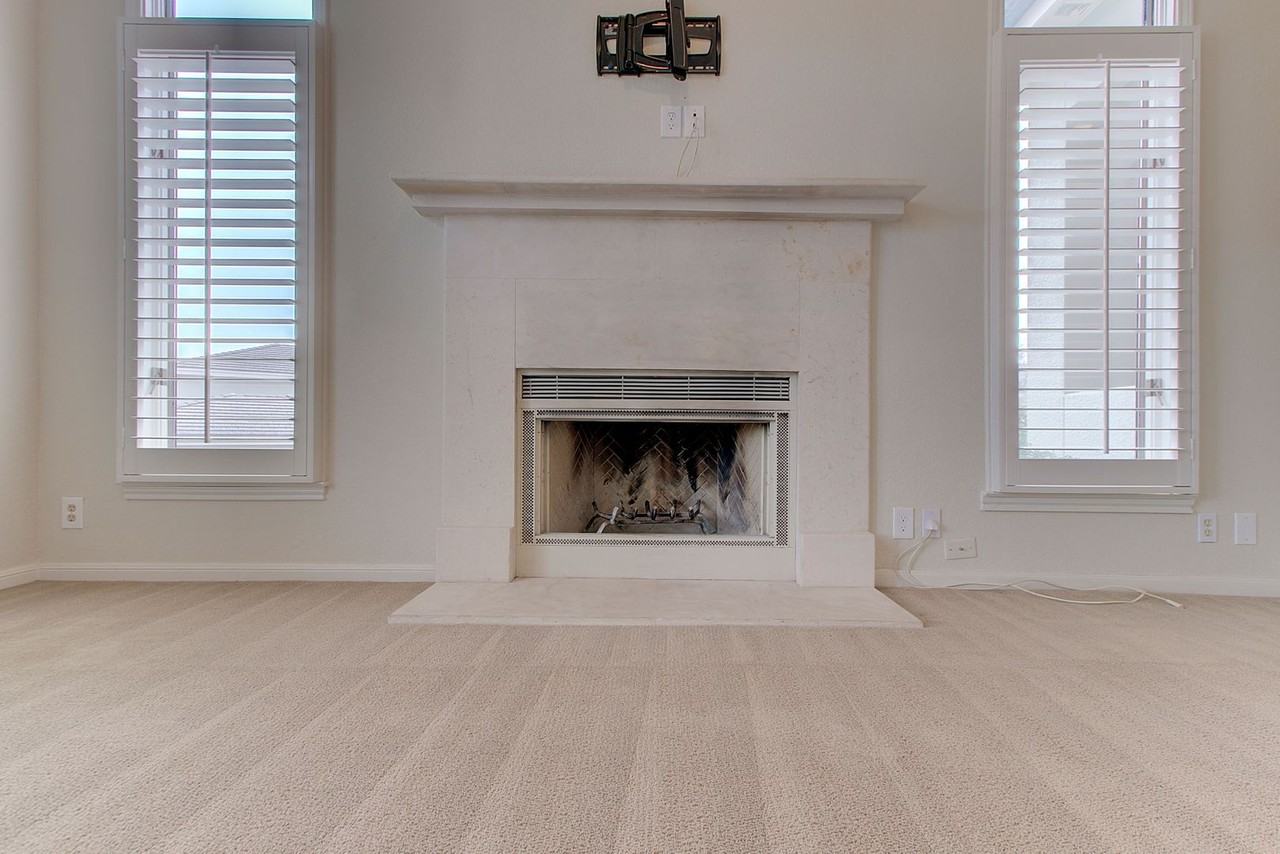 4231 Westlake Dr #E2 - Photo 5 of 32