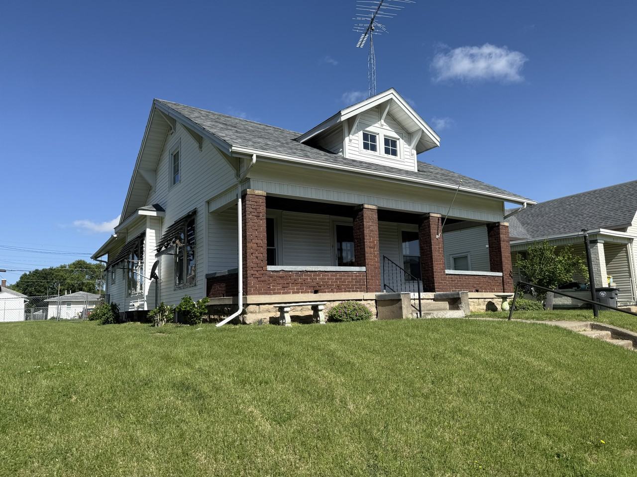 2107 Iowa Ave #NA - Photo 2 of 15