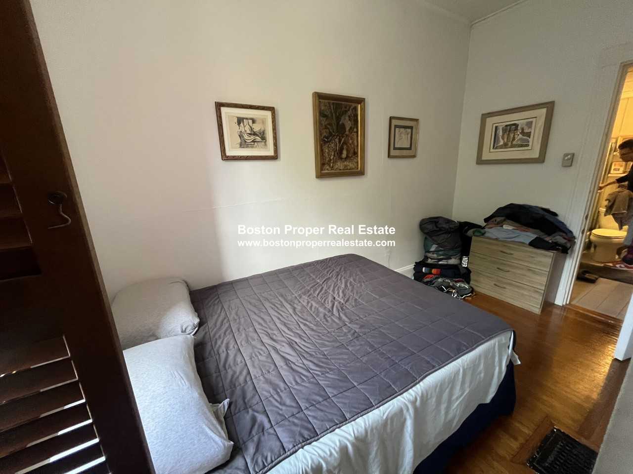 291 Newbury St #2R - Photo 5 of 6