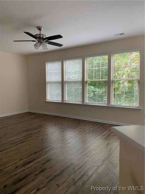 6485 Revere St - Photo 4 of 12