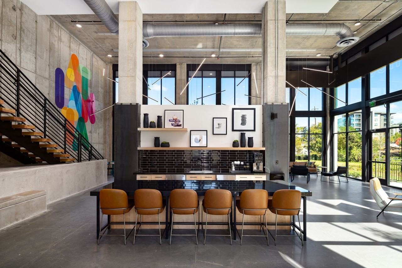 The Argos Apartments at Grant Park - Photo 3 of 51