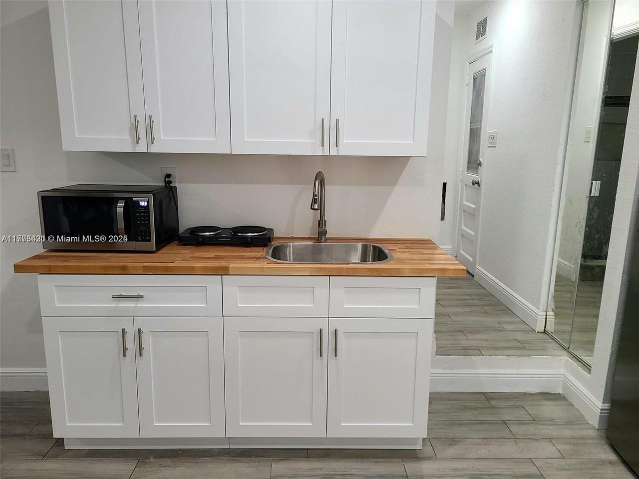 13028 Sw 108th St ##0 - Photo 5 of 9